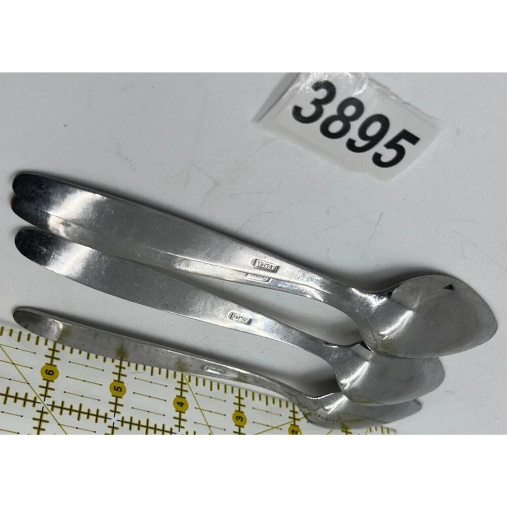 Unbranded serrated grapefruit